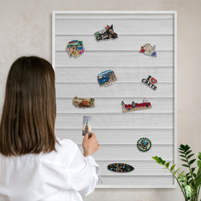 Magnetisch bord voor de muur met witte lijst Minimalistische strepen