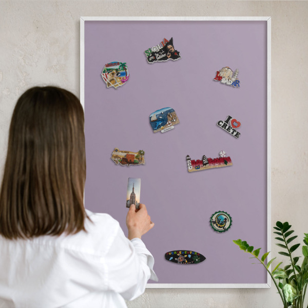 Magnetisch bord van metaal in een witte lijst Lila paars