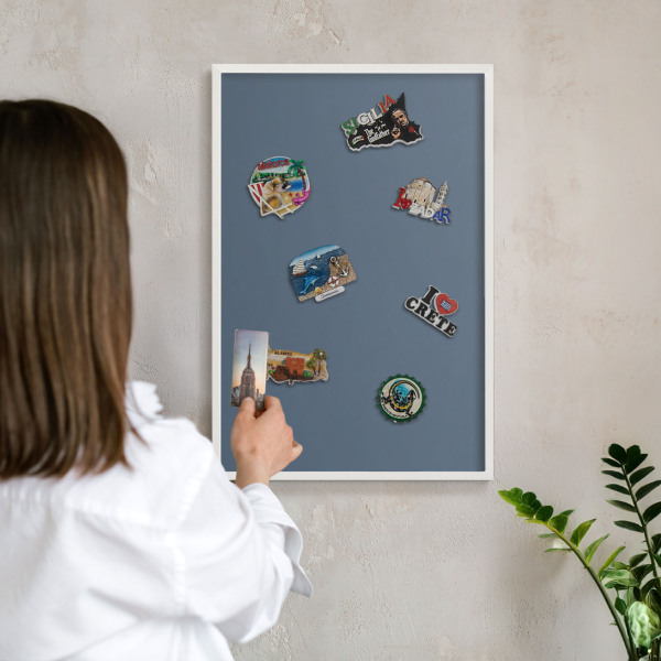 Magnetisch bord van metaal in een witte lijst Pastel marineblauw