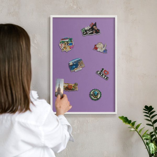 Magnetisch bord voor de muur met witte lijst Violet