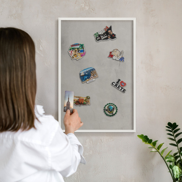 Magnetisch bord voor de muur met witte lijst Grijze achtergrond