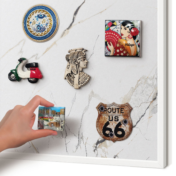 Magnetisch bord voor de muur met witte lijst Moderne elegantie