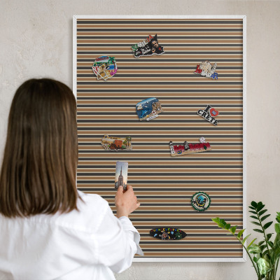Magnetisch bord van metaal in een witte lijst Geometrisch patroon