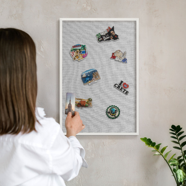 Magnetisch bord voor de muur met witte lijst Subtiele elegantie