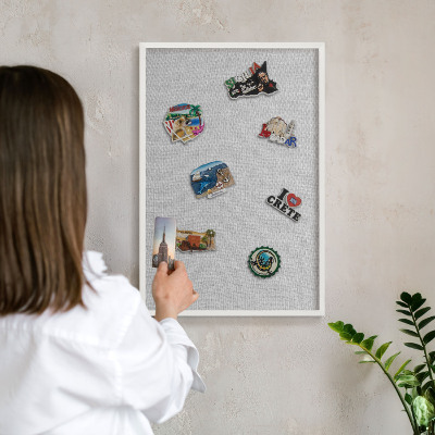 Magnetisch bord voor de muur met witte lijst Subtiele elegantie