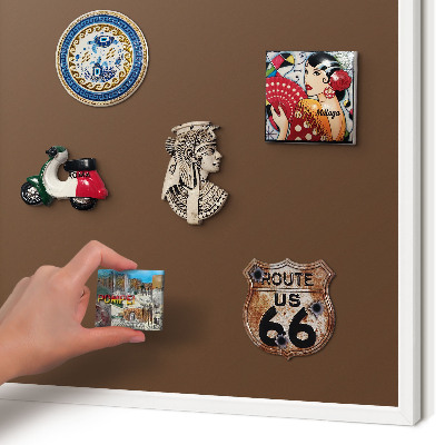 Magnetisch bord van metaal in een witte lijst Kastanjebruin