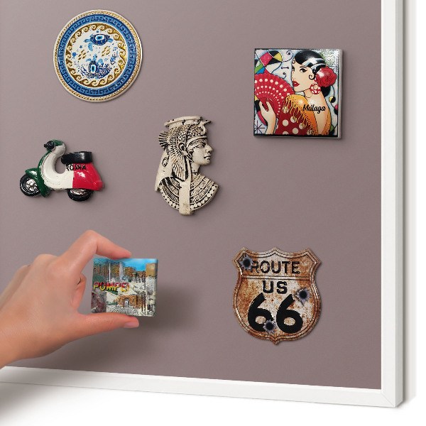 Magnetisch bord voor de muur met witte lijst Asbruin