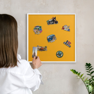 Magnetisch bord voor de muur met witte lijst Levendig oranje