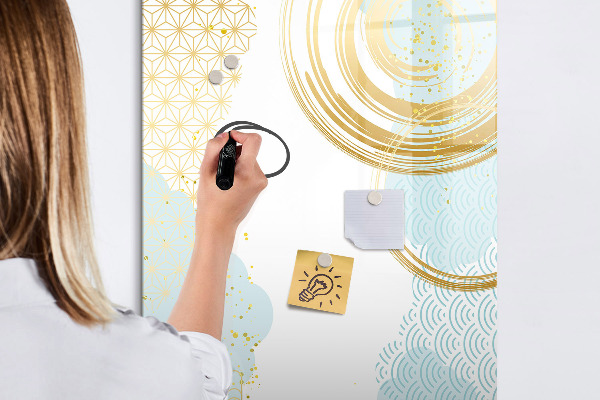 Decoratief glazen wandbord beschrijfbaar en magnetisch Een creatieve ruimte voor herinneringen en notities