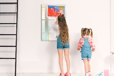 Decoratief glazen wandbord beschrijfbaar en magnetisch Een creatieve ruimte voor herinneringen en notities