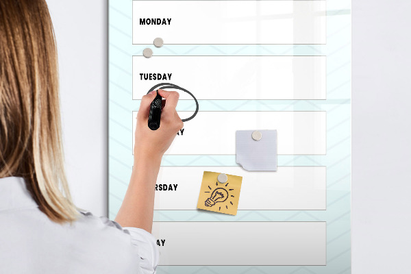 Memobord van glas met print inclusief neodymium magneten Weekplanner met ruimte voor foto's