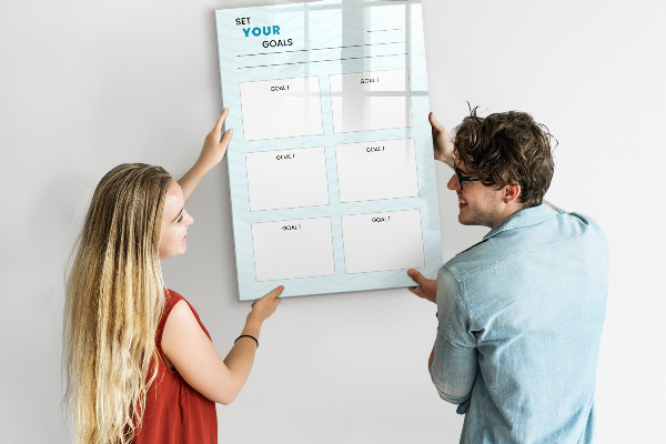 Decoratief glazen wandbord beschrijfbaar en magnetisch Het plannen en bereiken van persoonlijke doelen