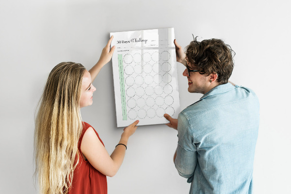 Decoratief glazen wandbord beschrijfbaar en magnetisch 30-dagen challenge: houd je voortgang bij