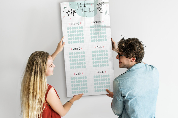 Decoratief glazen wandbord beschrijfbaar en magnetisch Het bijhouden van je gewoontes en dagelijkse activiteiten