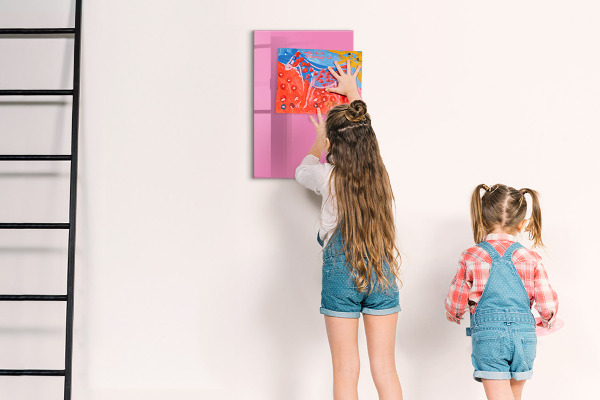 Decoratief glazen wandbord beschrijfbaar en magnetisch Roze prikbord voor notities en foto's