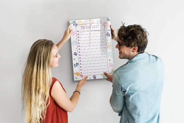 Decoratief glazen wandbord beschrijfbaar en magnetisch Een kleurrijk prikbord voor notities en foto's