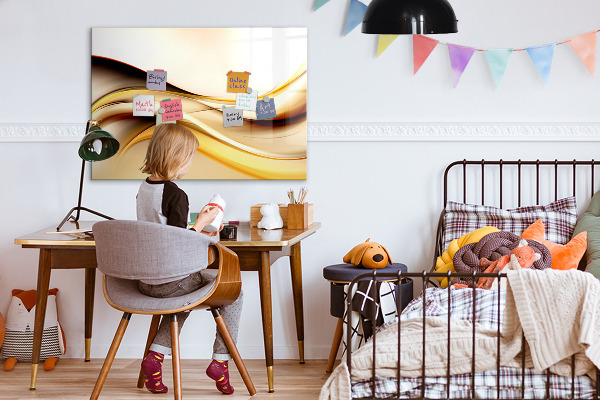 Decoratief glazen wandbord beschrijfbaar en magnetisch Een moderne ruimte voor het presenteren van foto's
