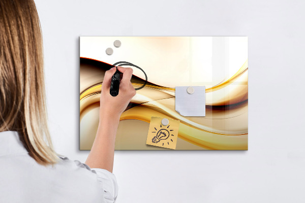Decoratief glazen wandbord beschrijfbaar en magnetisch Een moderne ruimte voor het presenteren van foto's