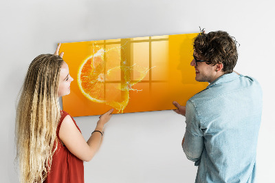 Decoratief glazen wandbord beschrijfbaar en magnetisch Een kleurrijk prikbord voor notities en foto's