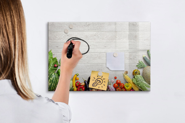 Decoratief glazen wandbord beschrijfbaar en magnetisch Een creatieve ruimte voor herinneringen en foto's