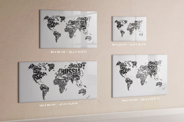 Decoratief glazen wandbord beschrijfbaar en magnetisch Een wereldkaart met persoonlijke herinneringen.