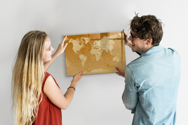 Decoratief glazen wandbord beschrijfbaar en magnetisch Interactieve kaartplanner met foto's
