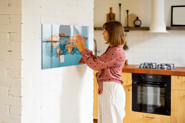 Decoratief glazen wandbord beschrijfbaar en magnetisch Een interactieve wereld met persoonlijke foto's