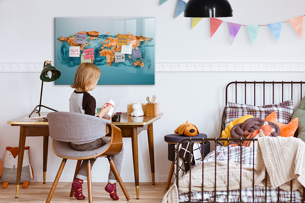 Decoratief glazen wandbord beschrijfbaar en magnetisch Een interactieve wereld met persoonlijke foto's
