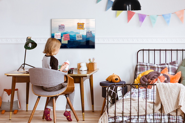 Decoratief glazen wandbord beschrijfbaar en magnetisch Bewaar uw herinneringen in een prachtige stijl.