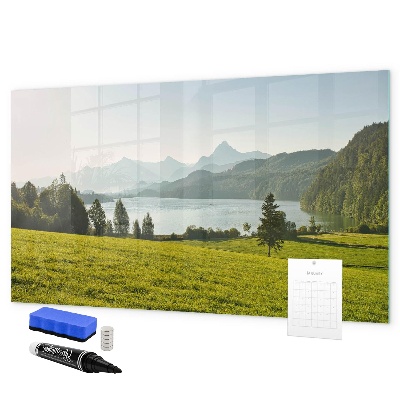 Decoratief glazen wandbord beschrijfbaar en magnetisch Een creatieve ruimte om je herinneringen tentoon te stellen.