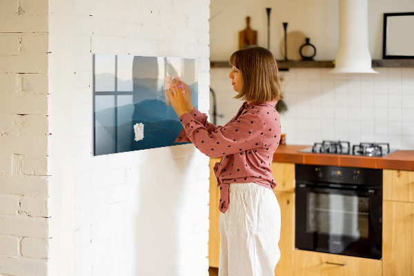 Memobord van glas met print inclusief neodymium magneten Een knusse plek voor herinneringen en aantekeningen.