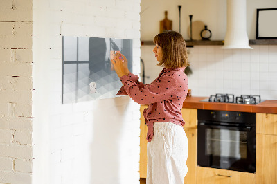 Decoratief glazen wandbord beschrijfbaar en magnetisch Herinneringen vastleggen in een moderne stijl.
