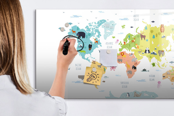 Decoratief glazen wandbord beschrijfbaar en magnetisch Interactieve wereldkaart voor personalisatie