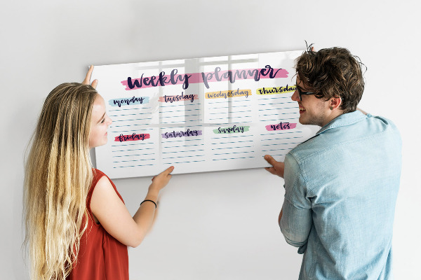 Decoratief glazen wandbord beschrijfbaar en magnetisch Weekplanner met ruimte voor foto's