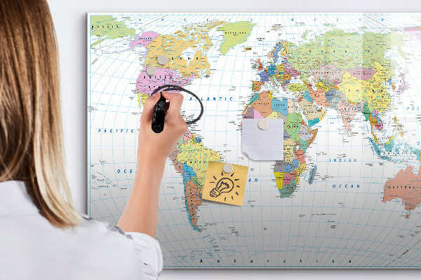 Decoratief glazen wandbord beschrijfbaar en magnetisch Wereldkaart met persoonlijke foto's