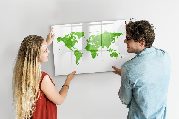 Decoratief glazen wandbord beschrijfbaar en magnetisch Groene kaart met fotolocaties