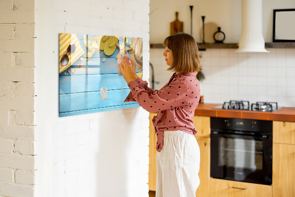 Decoratief glazen wandbord beschrijfbaar en magnetisch Zomerse herinneringen op een blauwe achtergrond