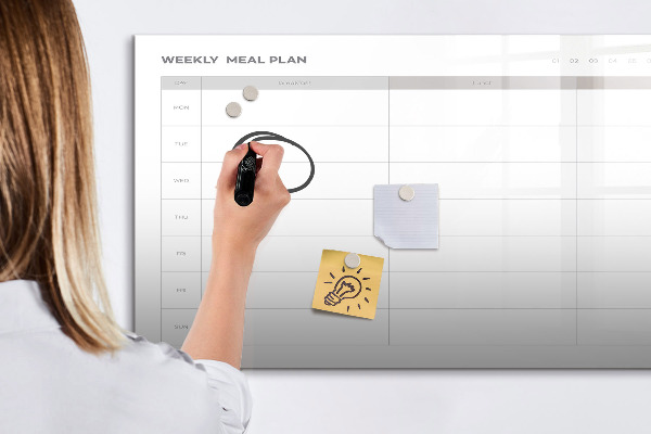 Decoratief glazen wandbord beschrijfbaar en magnetisch Maaltijdplan voor de week