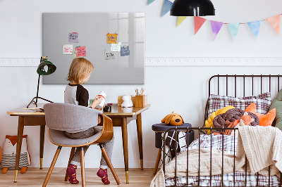 Decoratief glazen wandbord beschrijfbaar en magnetisch Een praktisch prikbord voor notities en foto's.