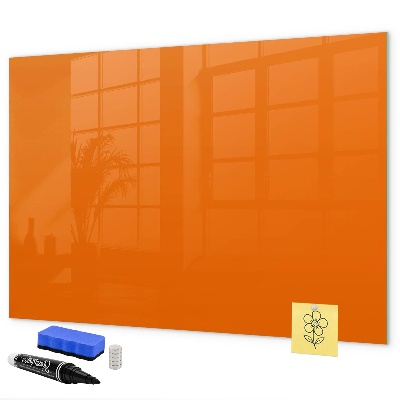 Decoratief glazen wandbord beschrijfbaar en magnetisch Een creatieve manier om je foto's te presenteren.