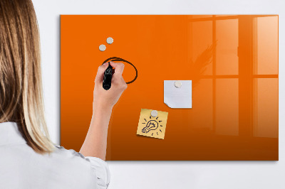 Decoratief glazen wandbord beschrijfbaar en magnetisch Een creatieve manier om je foto's te presenteren.