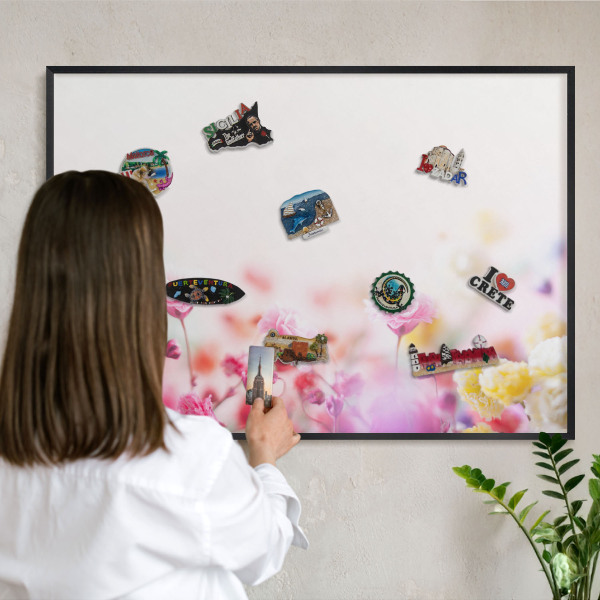 Metalen bord voor magneten met zwarte lijst Pastelkleurige bloemen