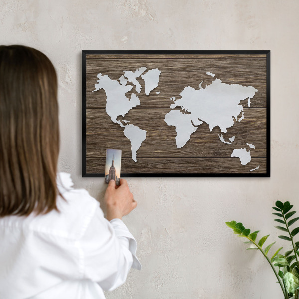 Wandbord voor magneten in een zwarte lijst Houten kaart