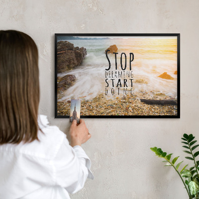 Wandbord voor magneten in een zwarte lijst Kustthema
