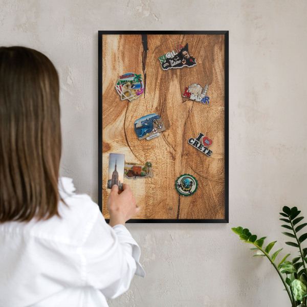Wandbord voor magneten in een zwarte lijst Natuurlijk hout