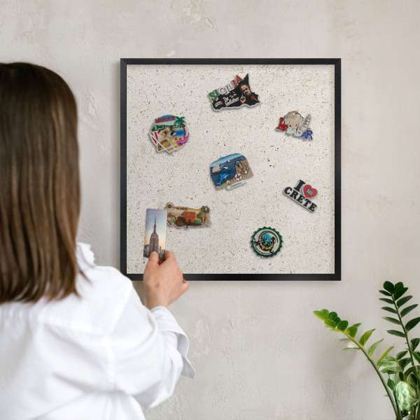 Metalen bord voor magneten met zwarte lijst Fijne achtergrond