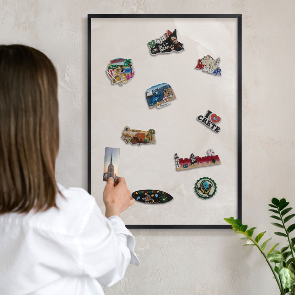 Metalen bord voor magneten met zwarte lijst Romige textuur