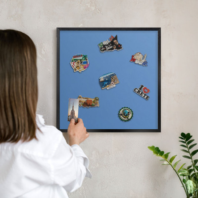 Wandbord voor magneten in een zwarte lijst Blauwe kleur