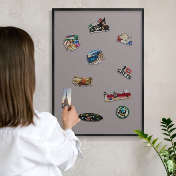 Wandbord voor magneten in een zwarte lijst Asgrijs