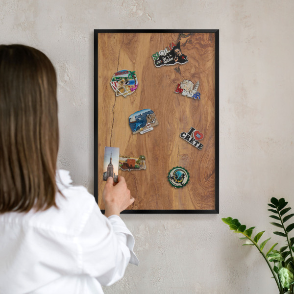 Wandbord voor magneten in een zwarte lijst Natuurlijk hout
